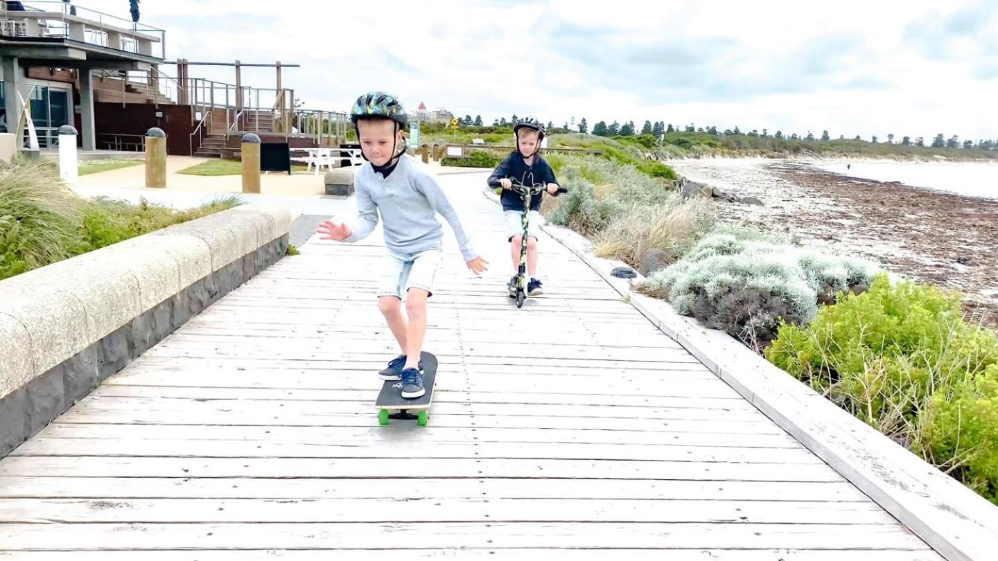 Surfside Holiday Park Warrnambool Bagian luar foto