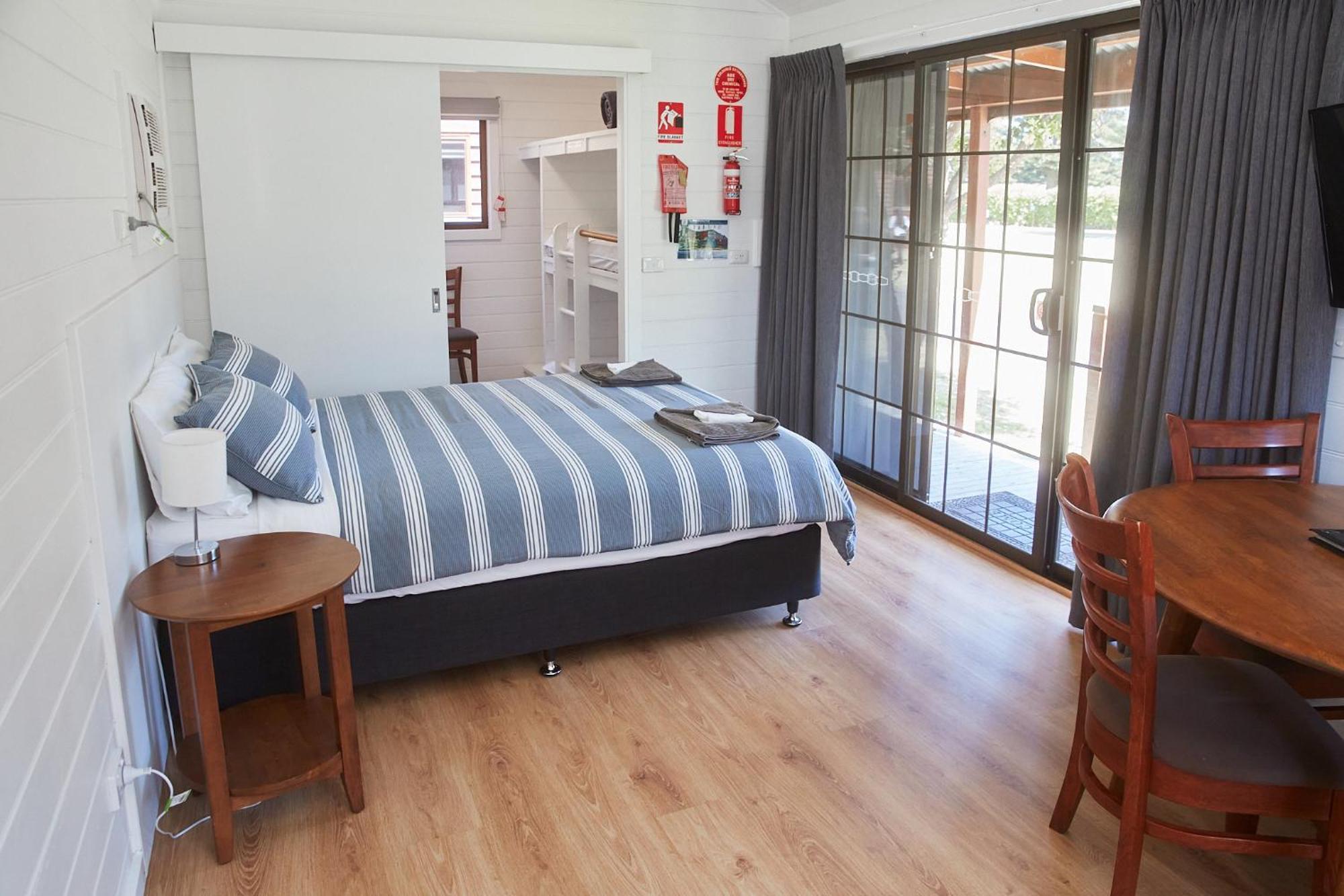 Surfside Holiday Park Warrnambool Bagian luar foto