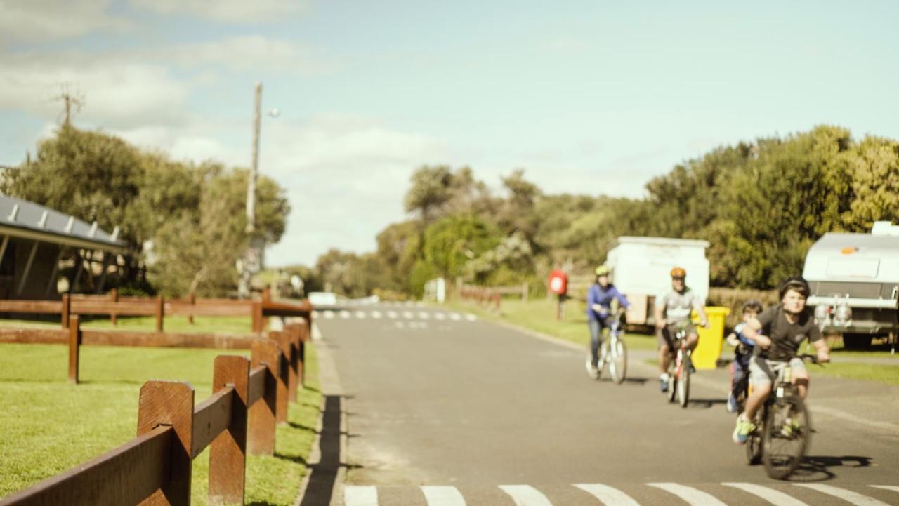 Surfside Holiday Park Warrnambool Bagian luar foto